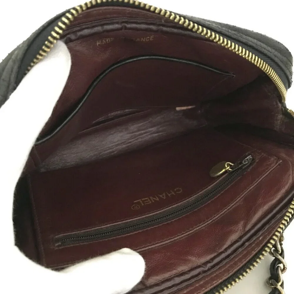 CHANEL Quilted Matelasse Lambskin Chain Shoulder Camera Bag Black leather gold - Picture 8 of 16